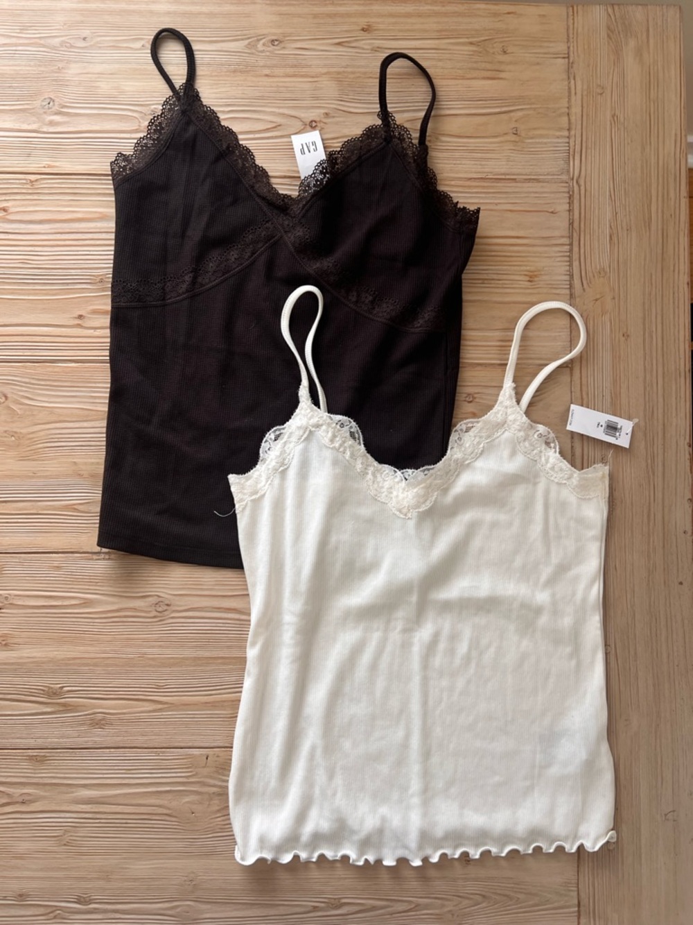 GAP & Old Navy Lace Trim Camis Bundle Brown Ivory Medium Tall NWT
